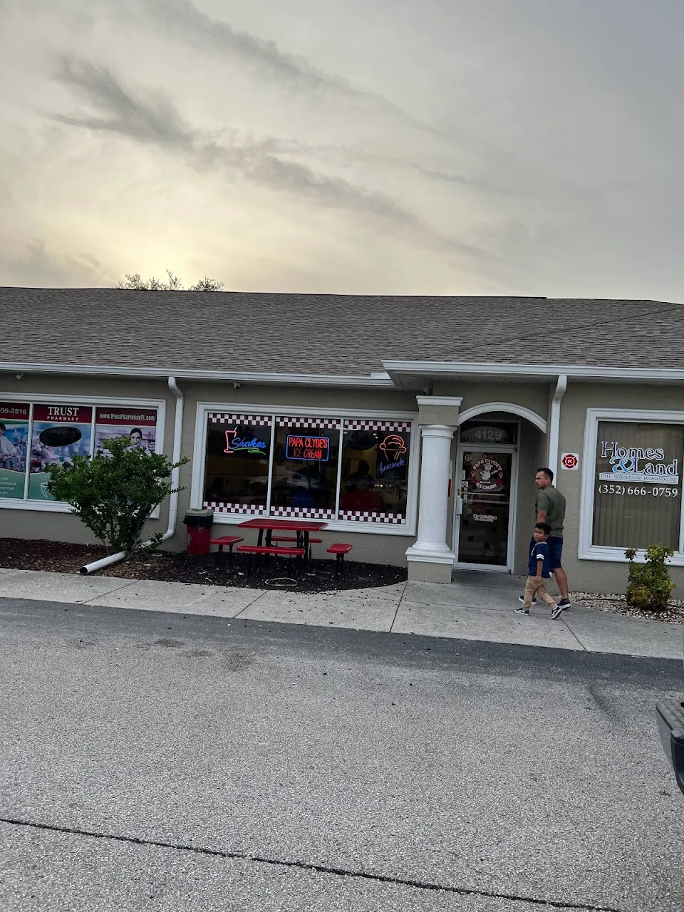 Papa Clyde's Two Ice Cream