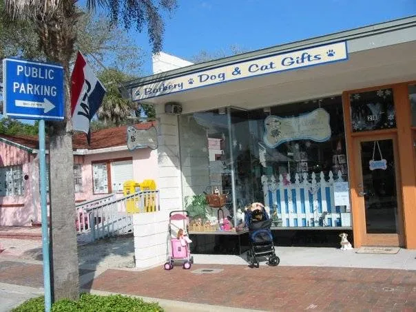 Silly Willie's Pet Boutique