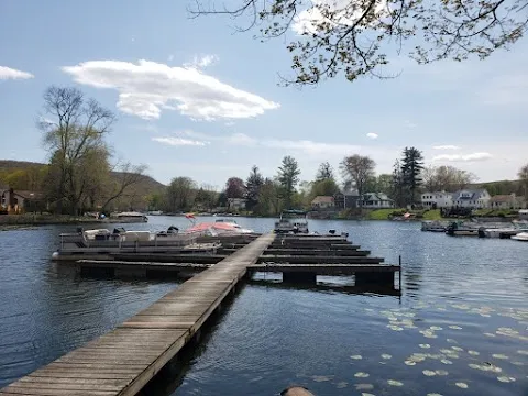 Murphy's Cove Marina
