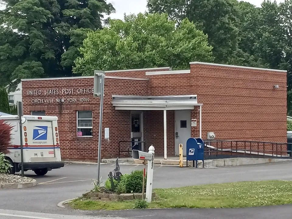 Lake's Deli