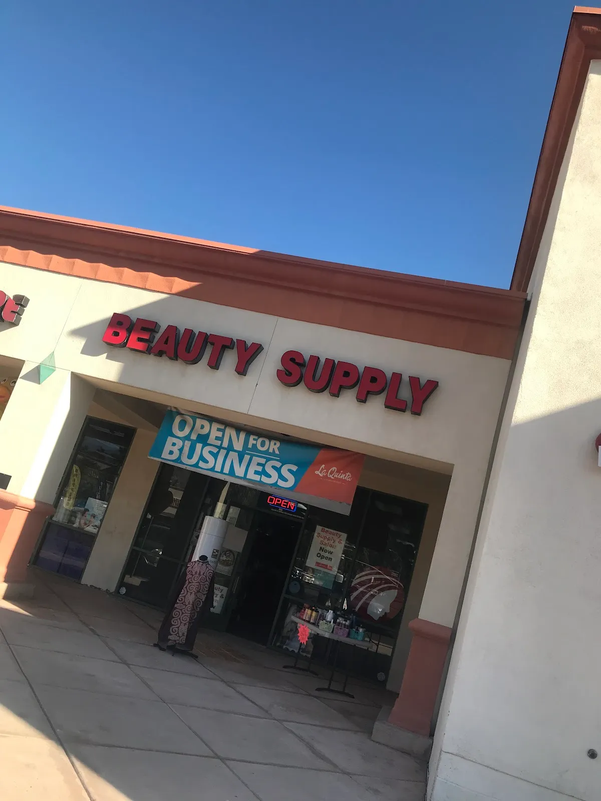 La Quinta Beauty Supply & Salon