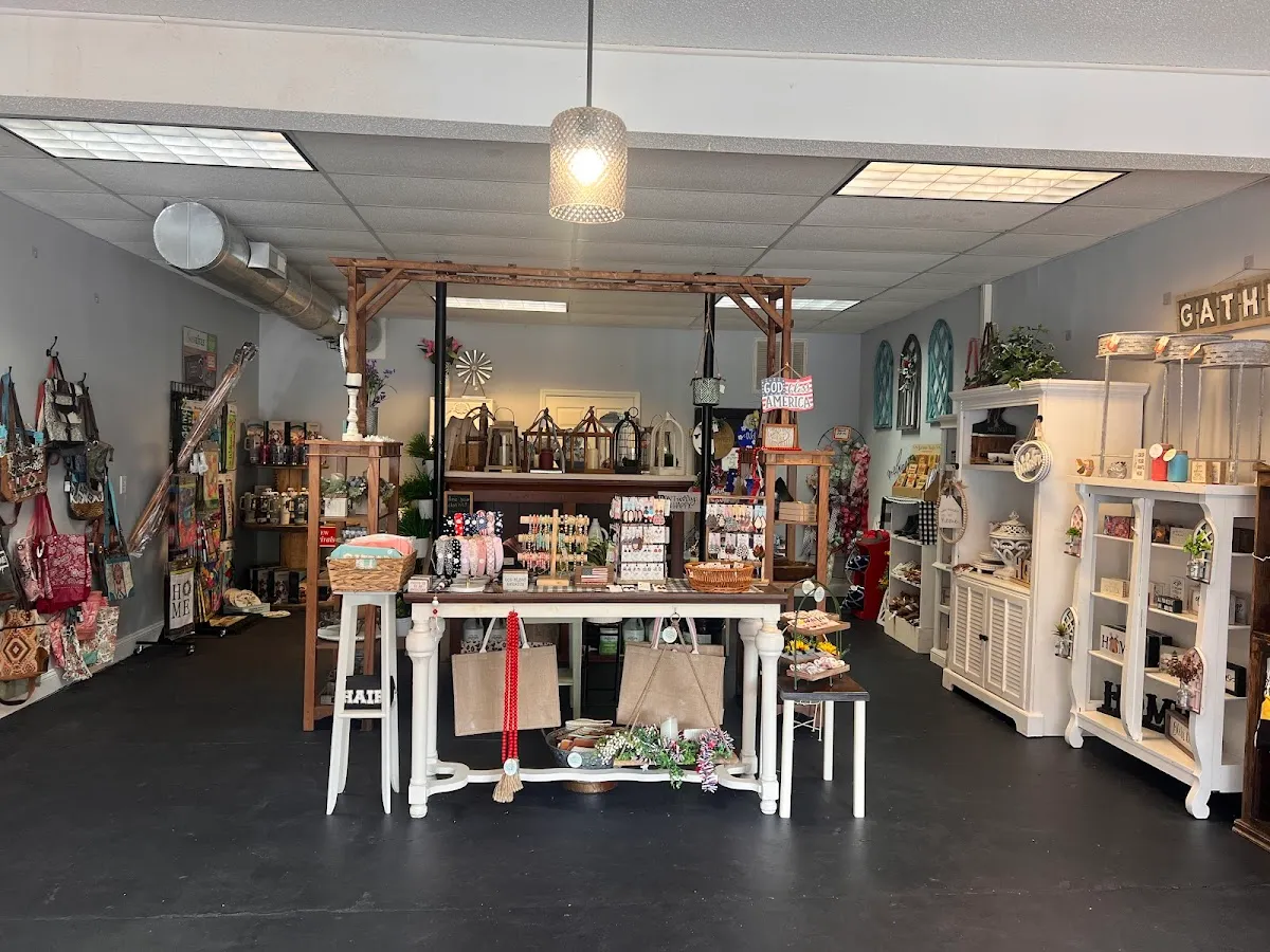Lemon Tree Boutique