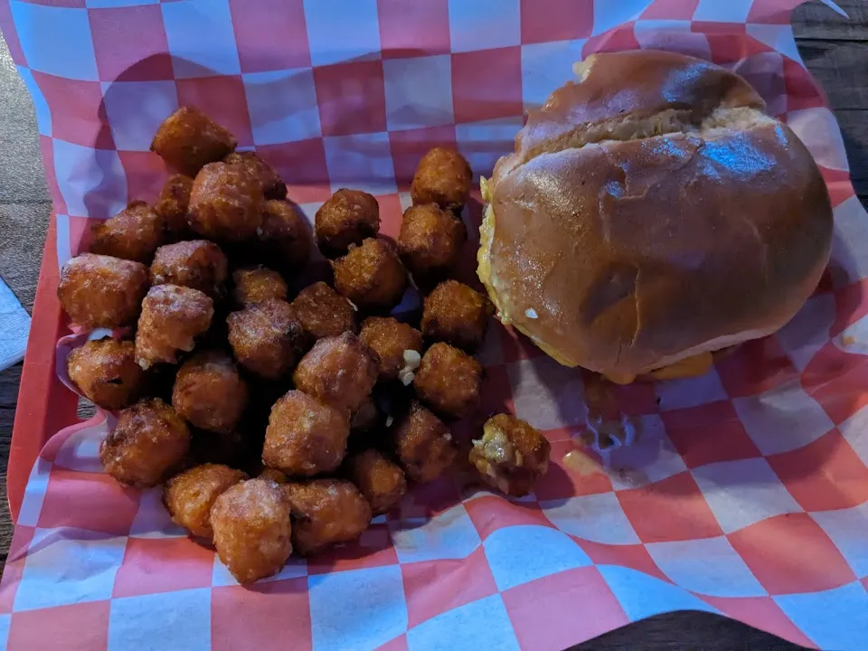 Downtown Jr's 23 Sports Grill