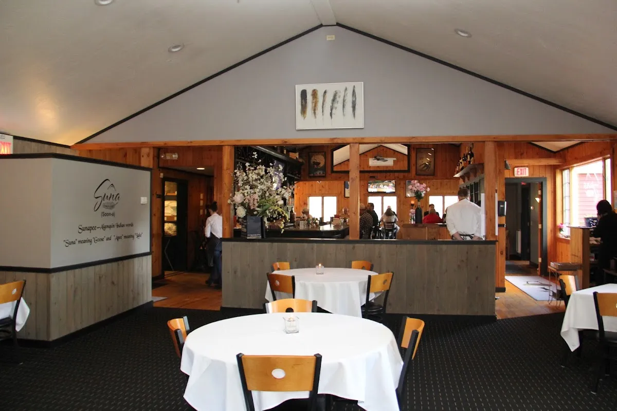Suna Restaurant