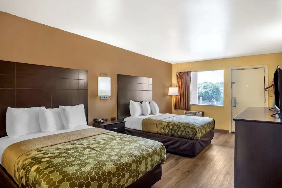 Econo Lodge Easton Route 50