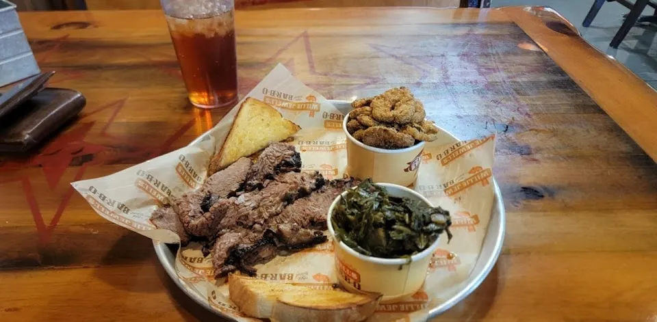Willie Jewells Old School BBQ