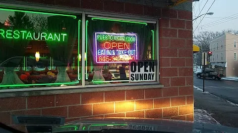 Los Mocanos Restaurant