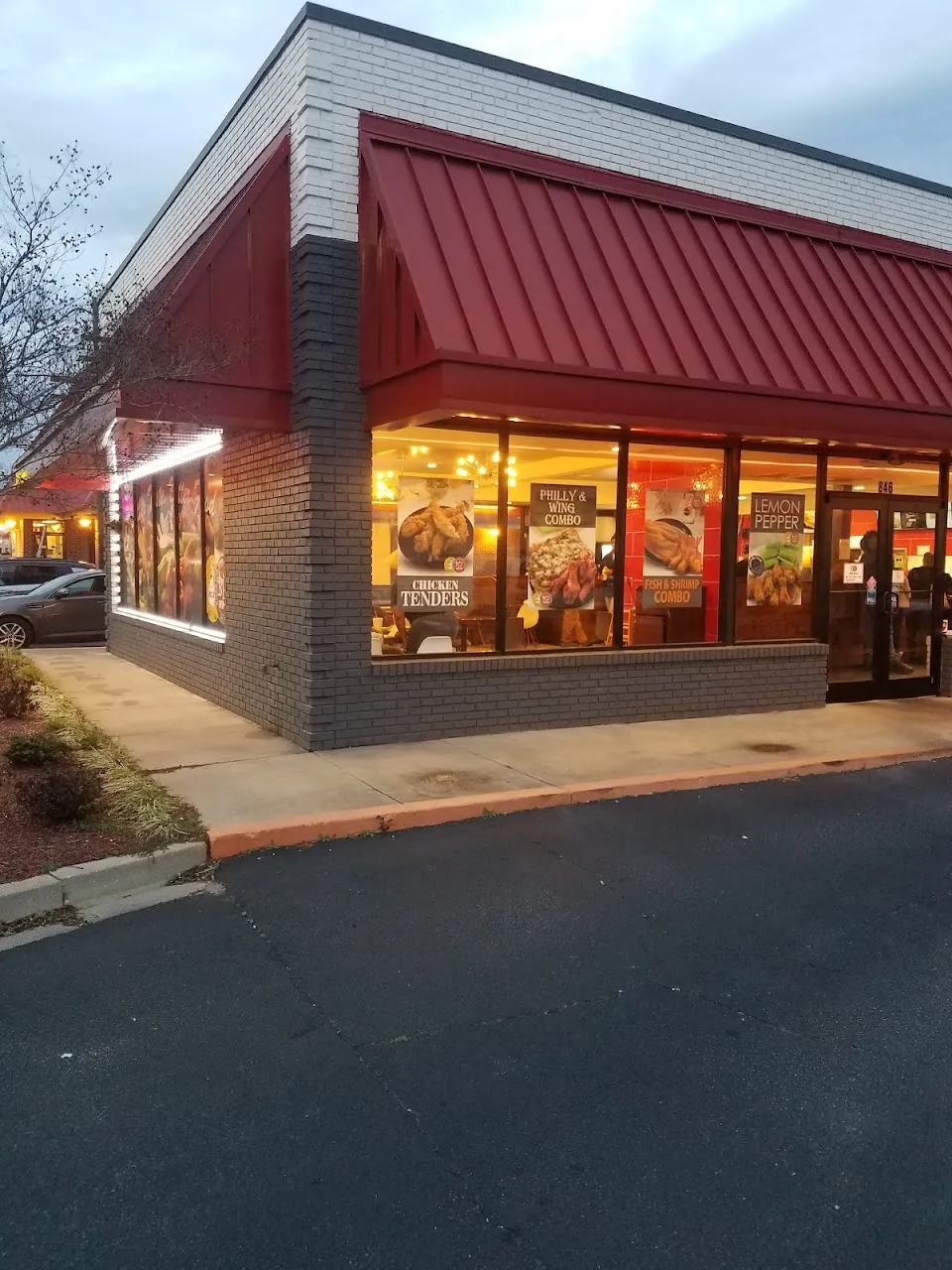 Btj's wings