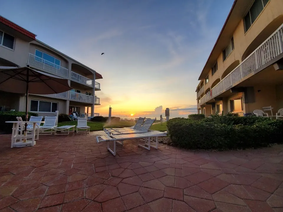 Win-San Condominiums