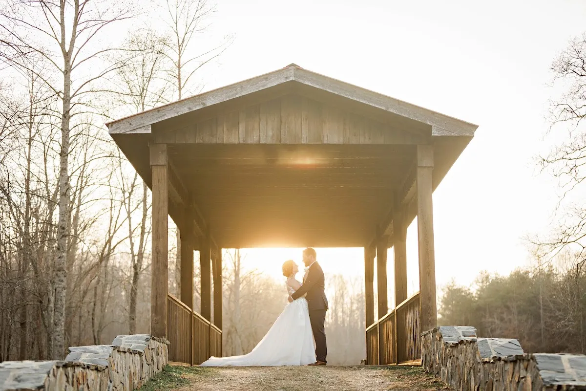 Luna's Trail Farm and Event Center