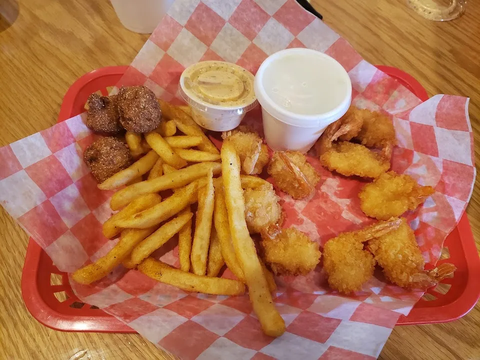The Grill at Crooked Creek Marina