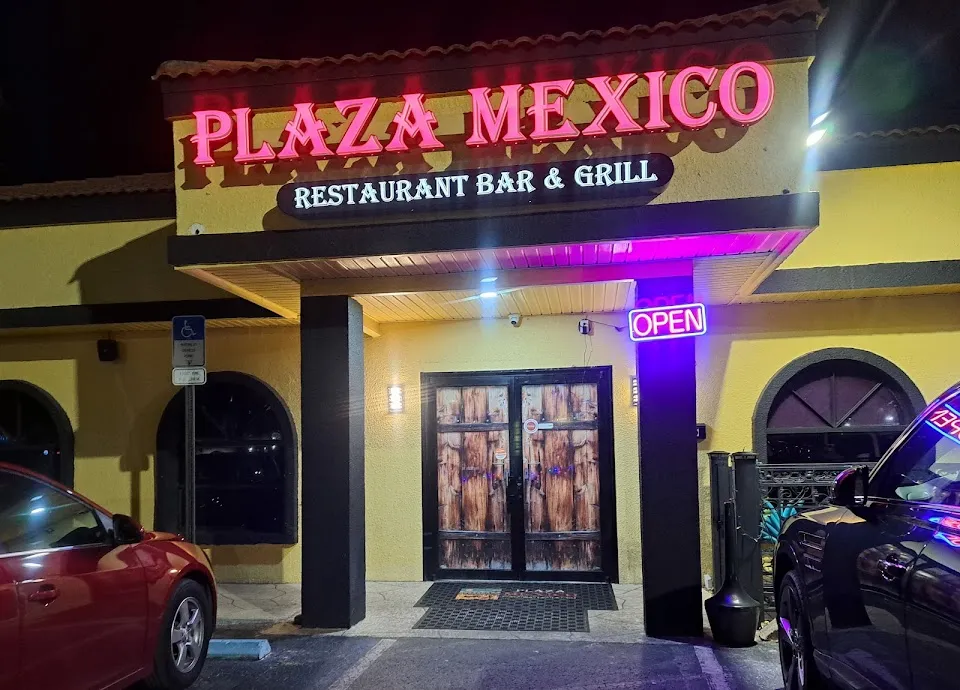 Plaza Mexico Spring Hill