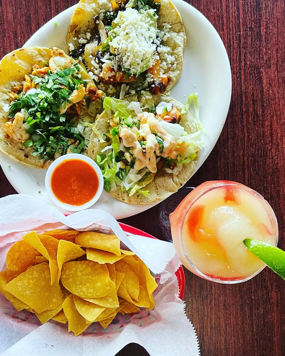 Agave Bar & Grill