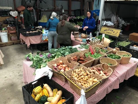 Warwick Indoor Farm Market