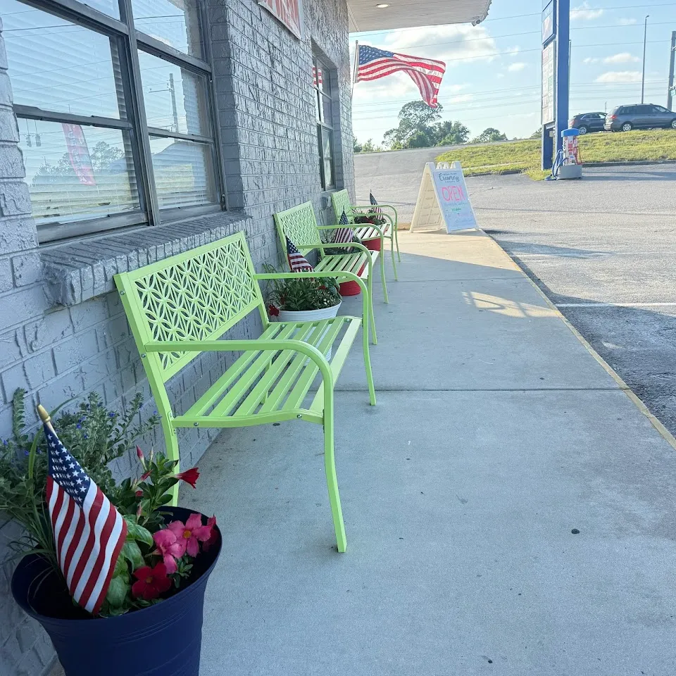 Cotee River Creamery & Desserts Spring Hill FL