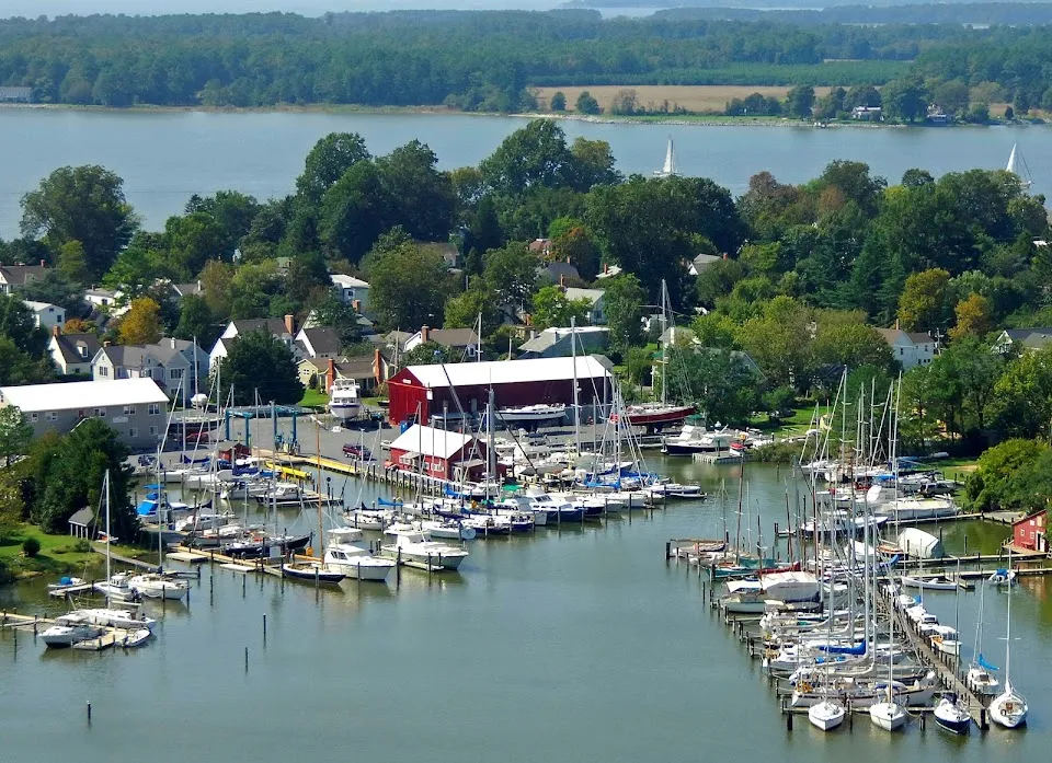Hinckley Yacht Services