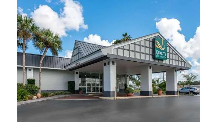Quality Inn & Suites Brooksville I-75