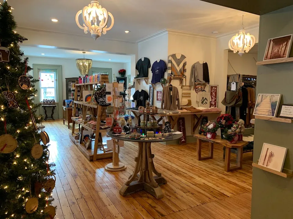 Chickweed Boutique