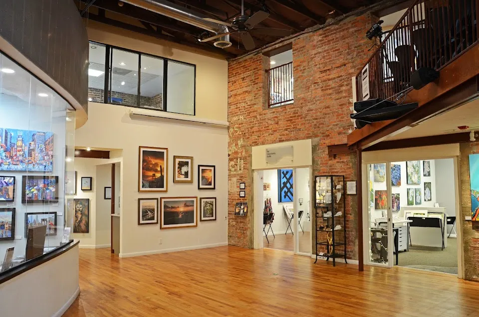 The Hub on Canal