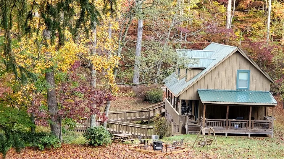 Valley Springs Lodging