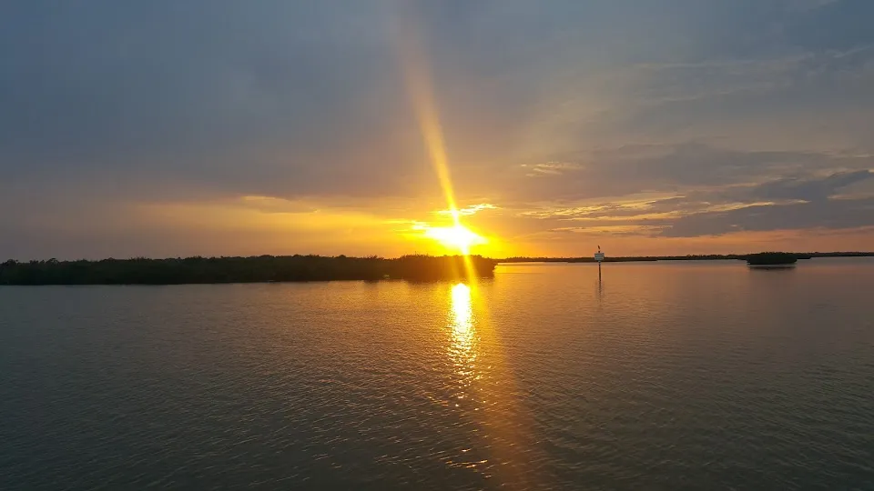 Cedar Island Club Condominiums