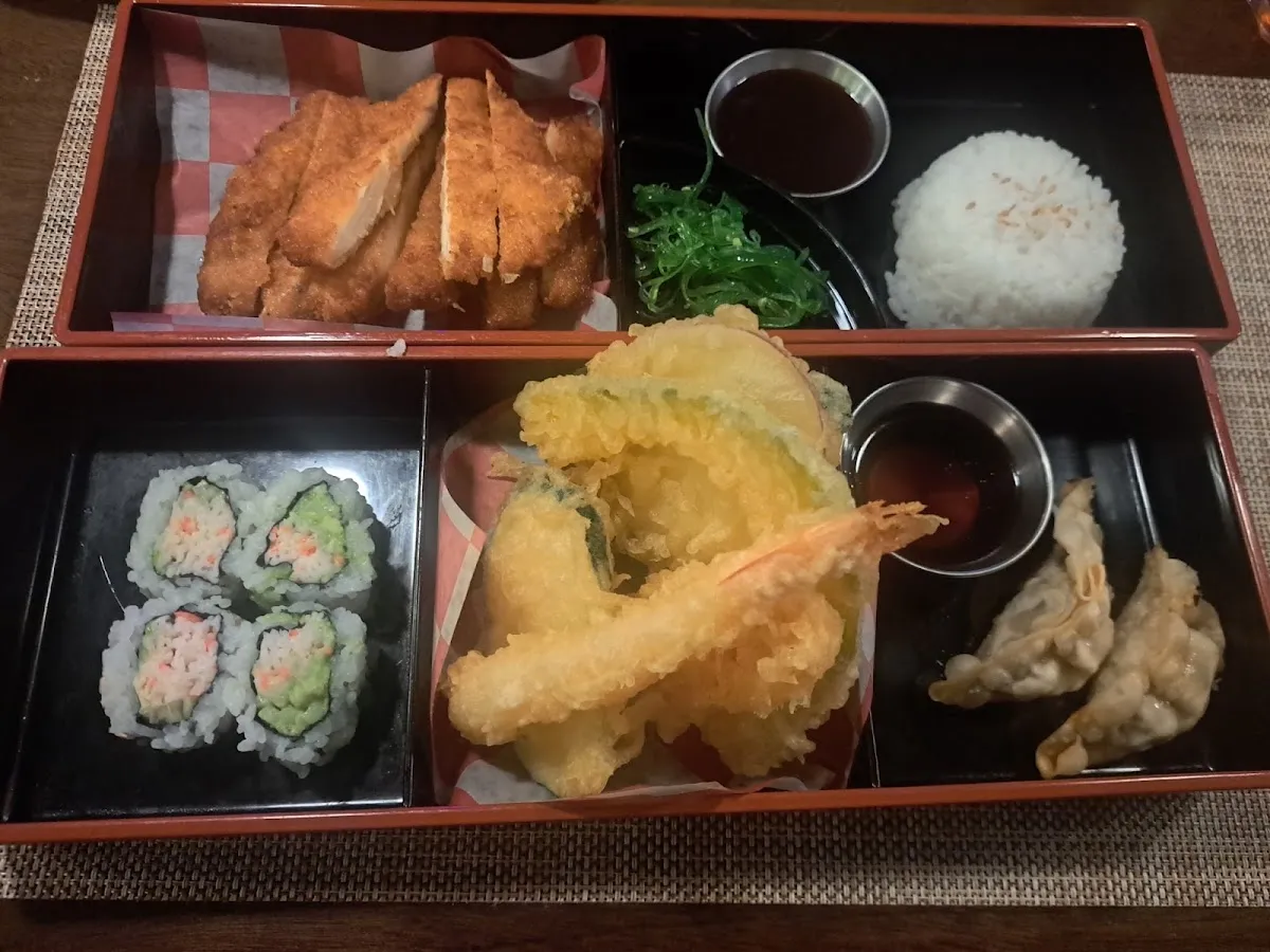 Sushi Momo