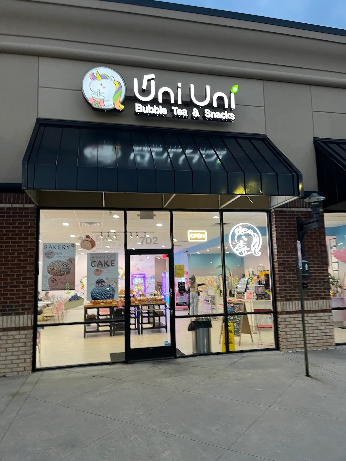 Uni Uni Boba & Figurine Painting