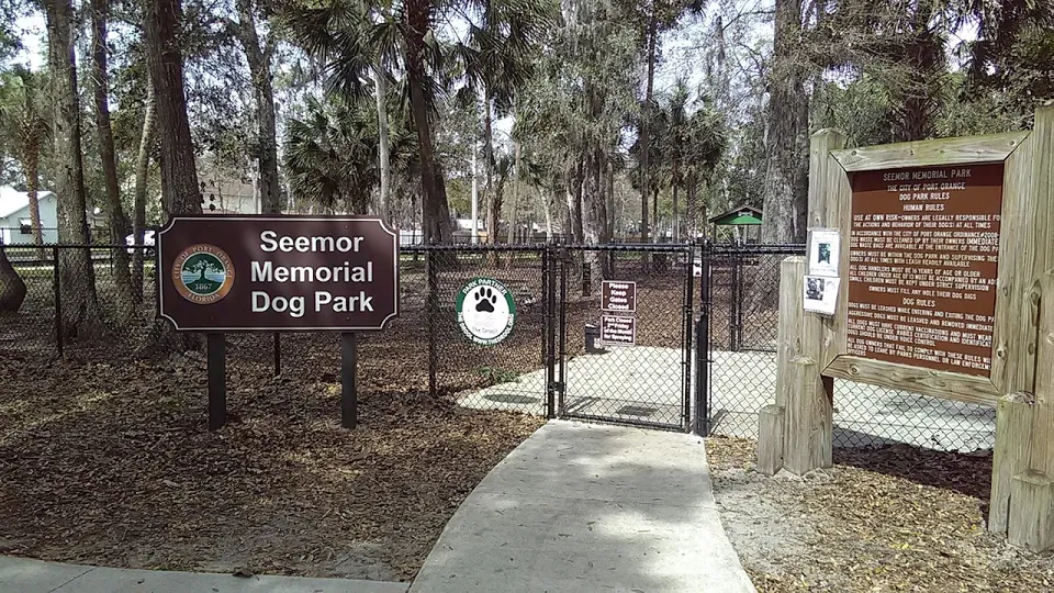 Seemor Memorial Park (Dog Park)