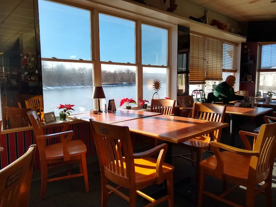 Waterfront Grille