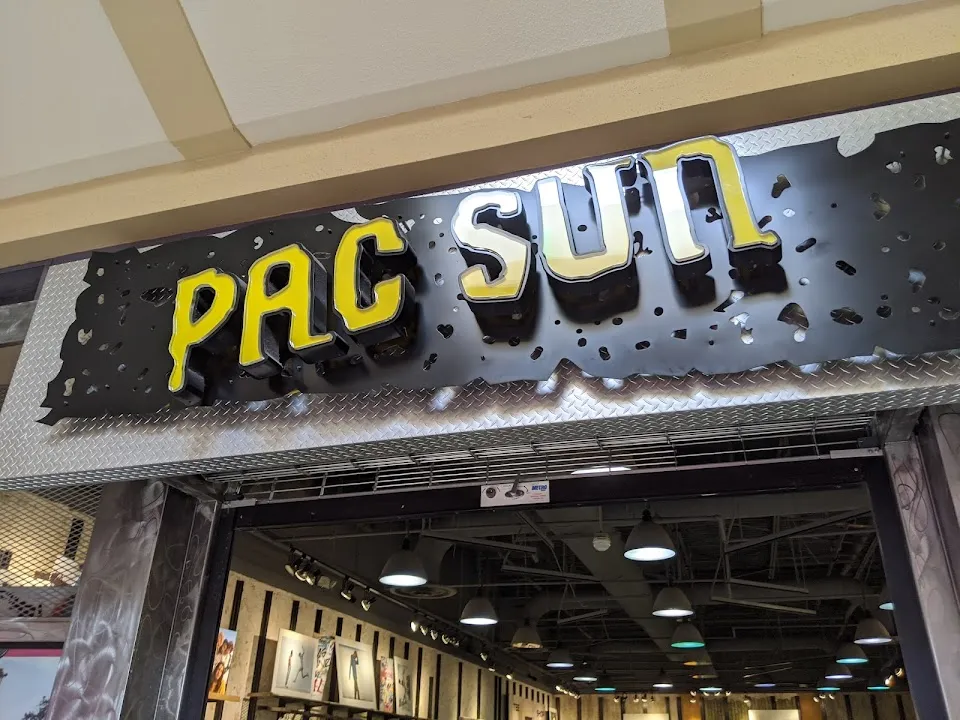 PacSun