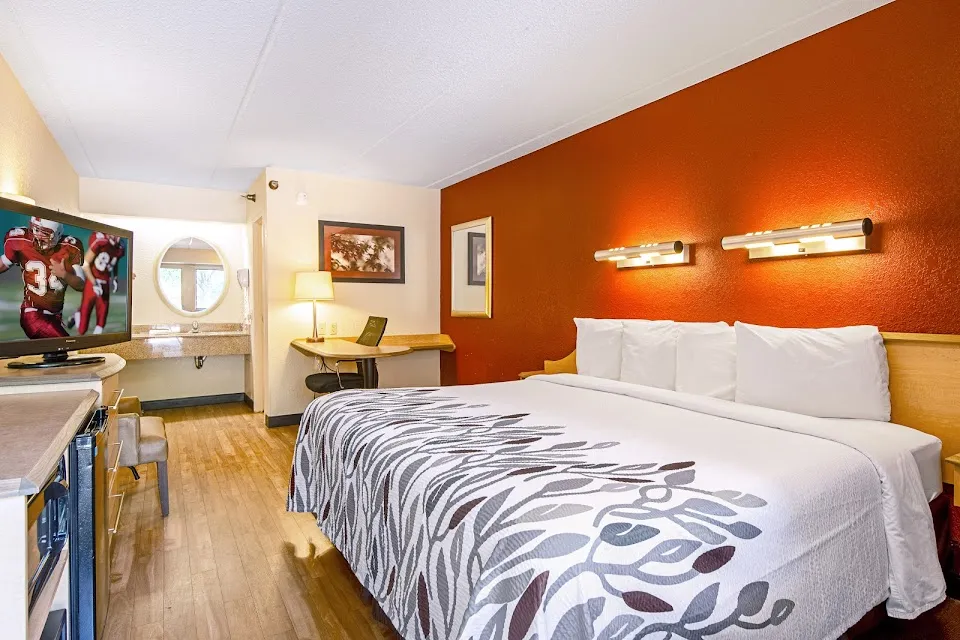 Red Roof Inn Florence - Civic Center