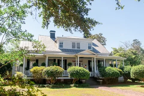 The Magnolia Historic Southern Inn