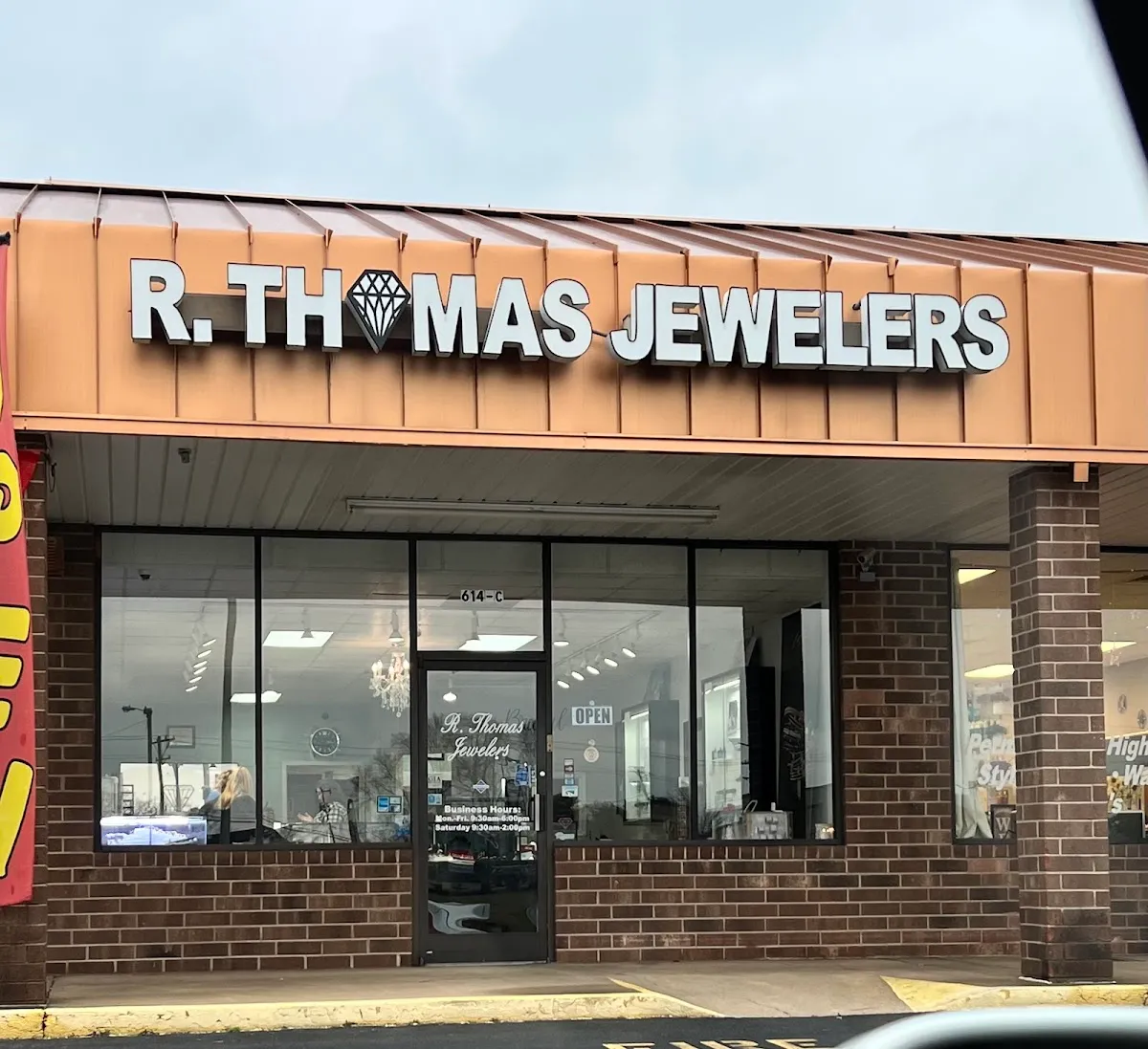 R Thomas Jewelers
