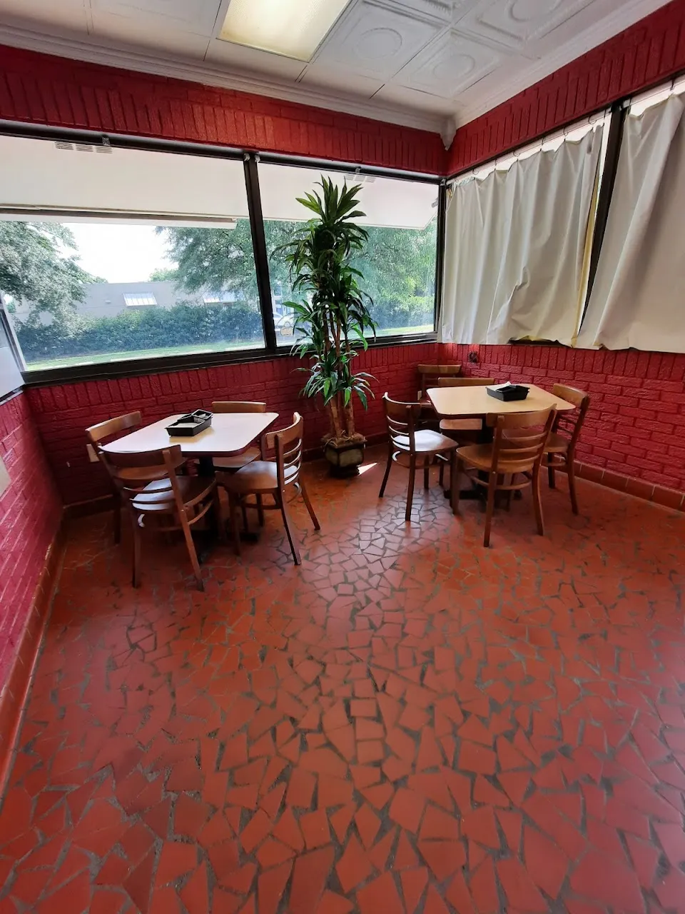 Miguel's Grill
