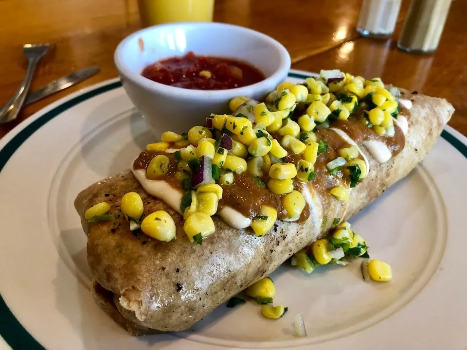 Gillie's Inc