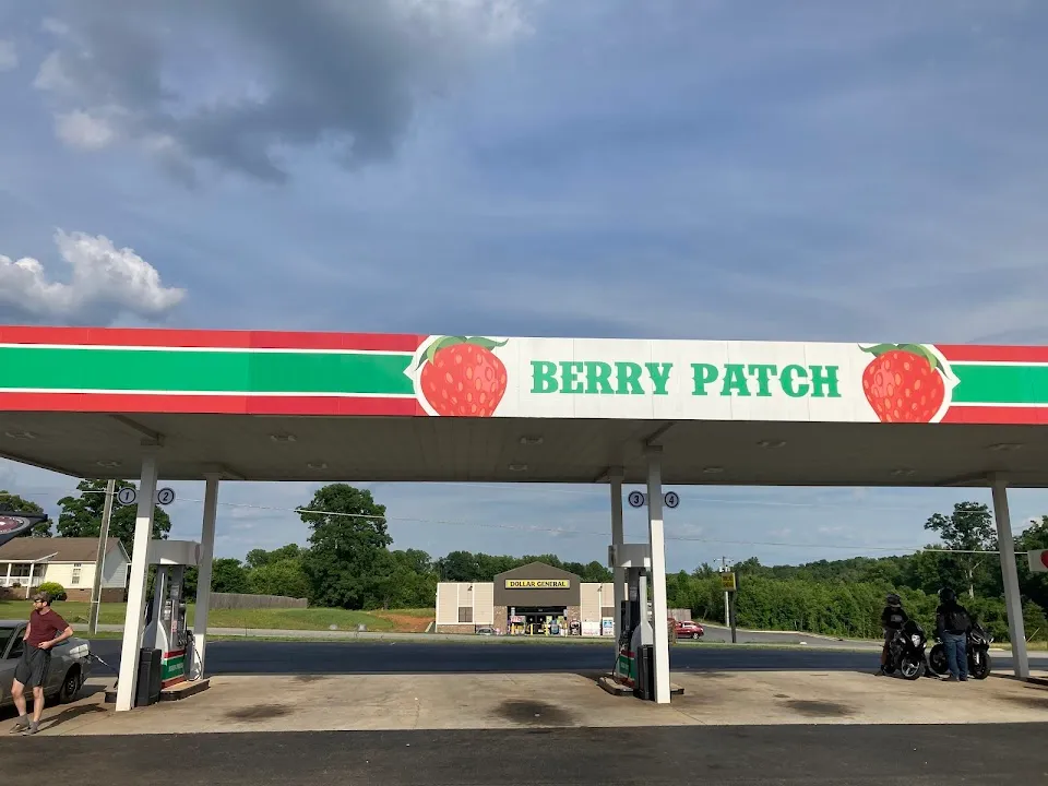Berry Patch Market & Grill