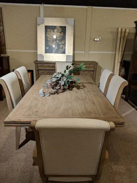 Hines Furniture & Bedding Co