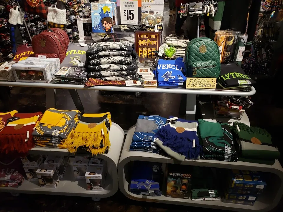 Hot Topic