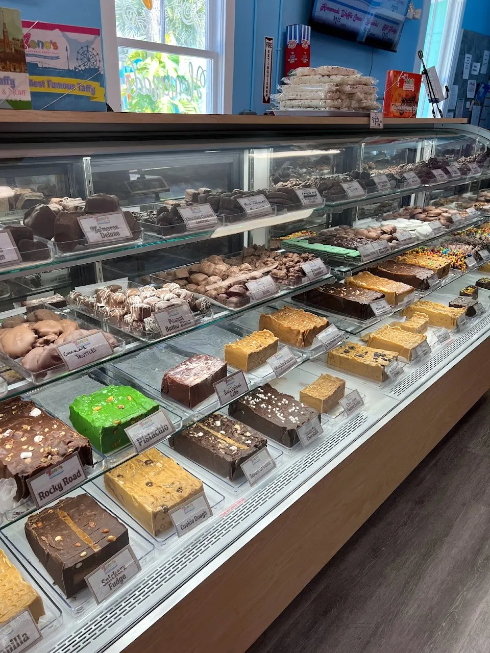 Zeno's Boardwalk Sweet Shop
