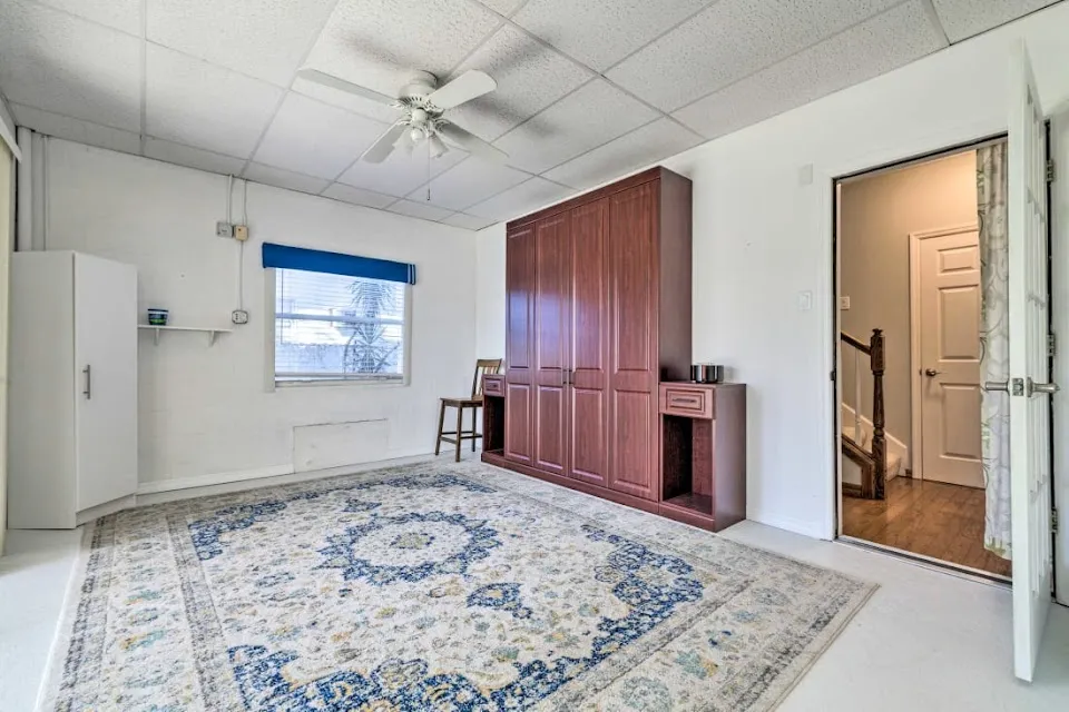 Weeki Wachee River Retreat