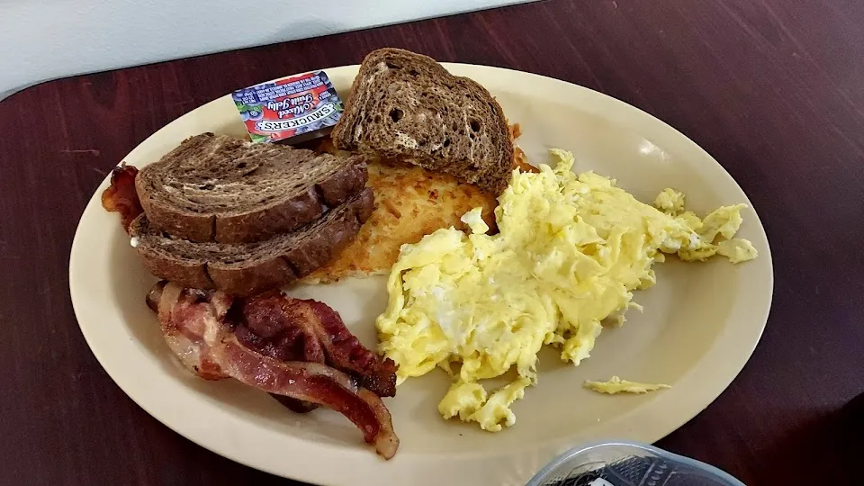 C's Waffles NSB (SR 44)
