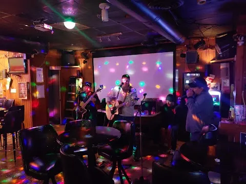 Dew Drop Inn