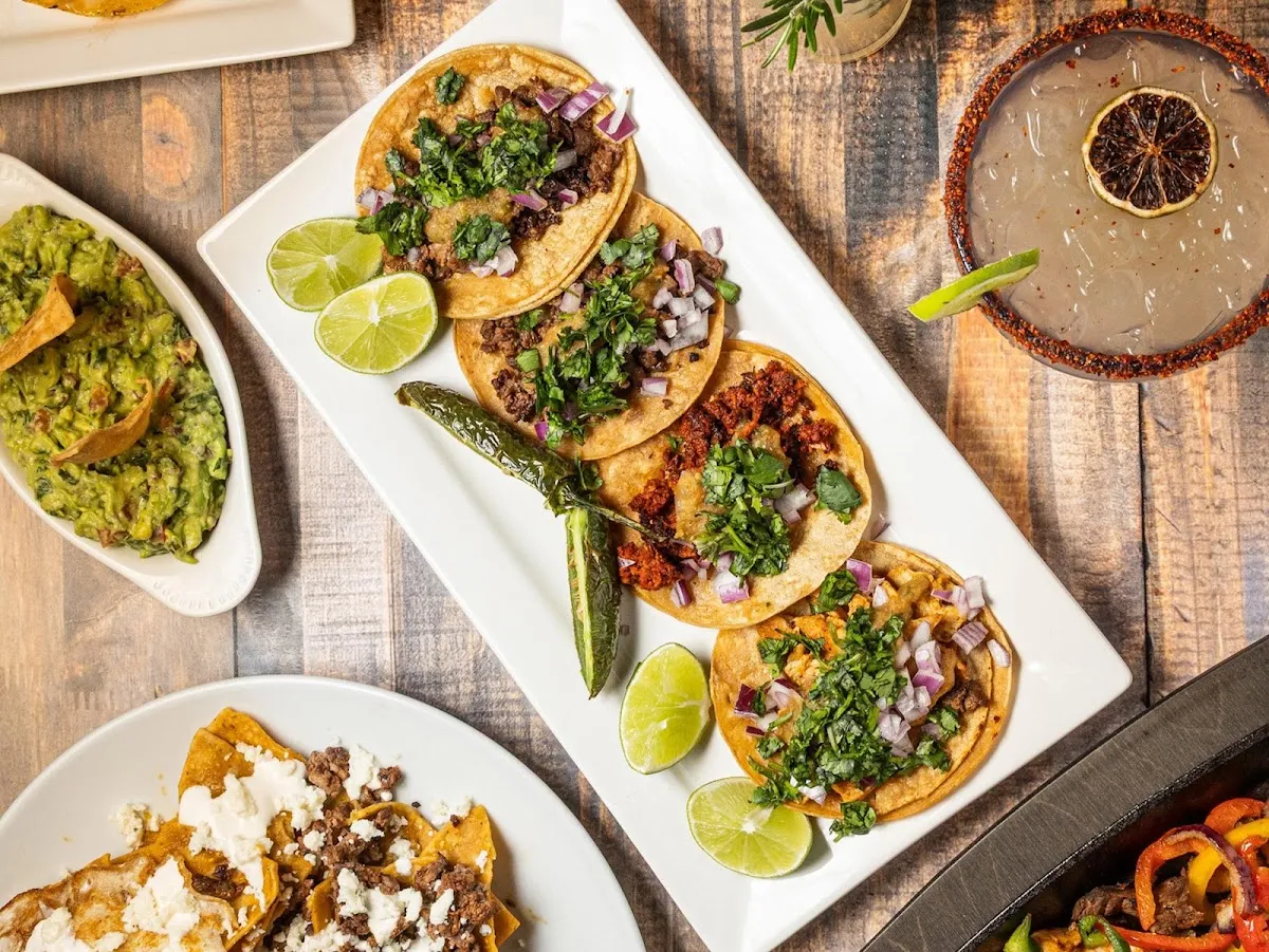 El Cuerno Taqueria & Bar