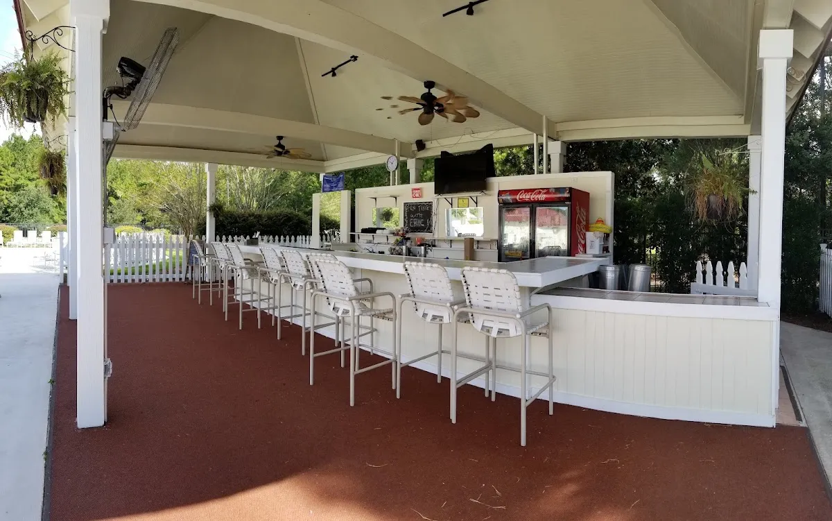 Grand Lake Club