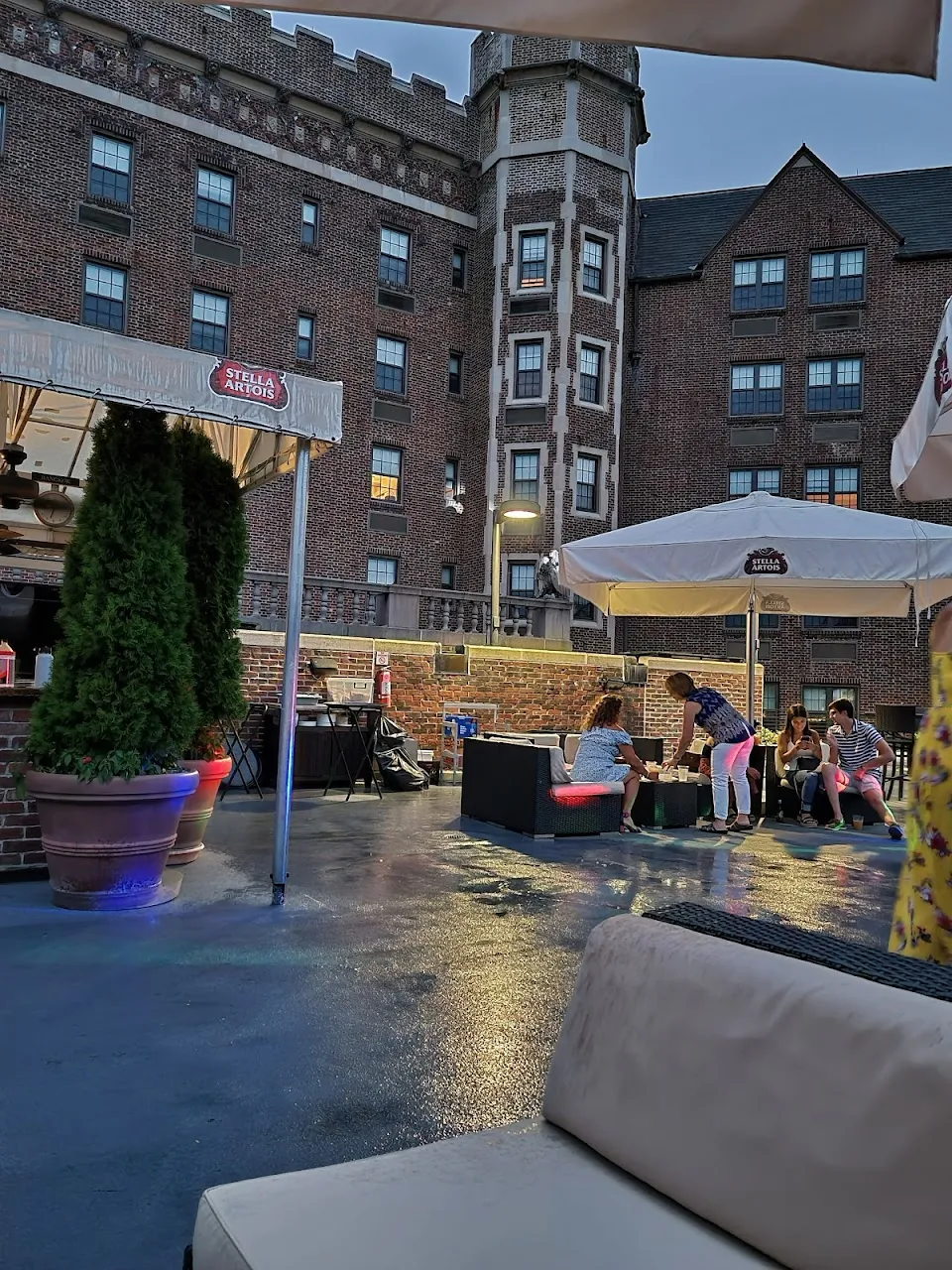 Zulu Time Rooftop Bar & Lounge