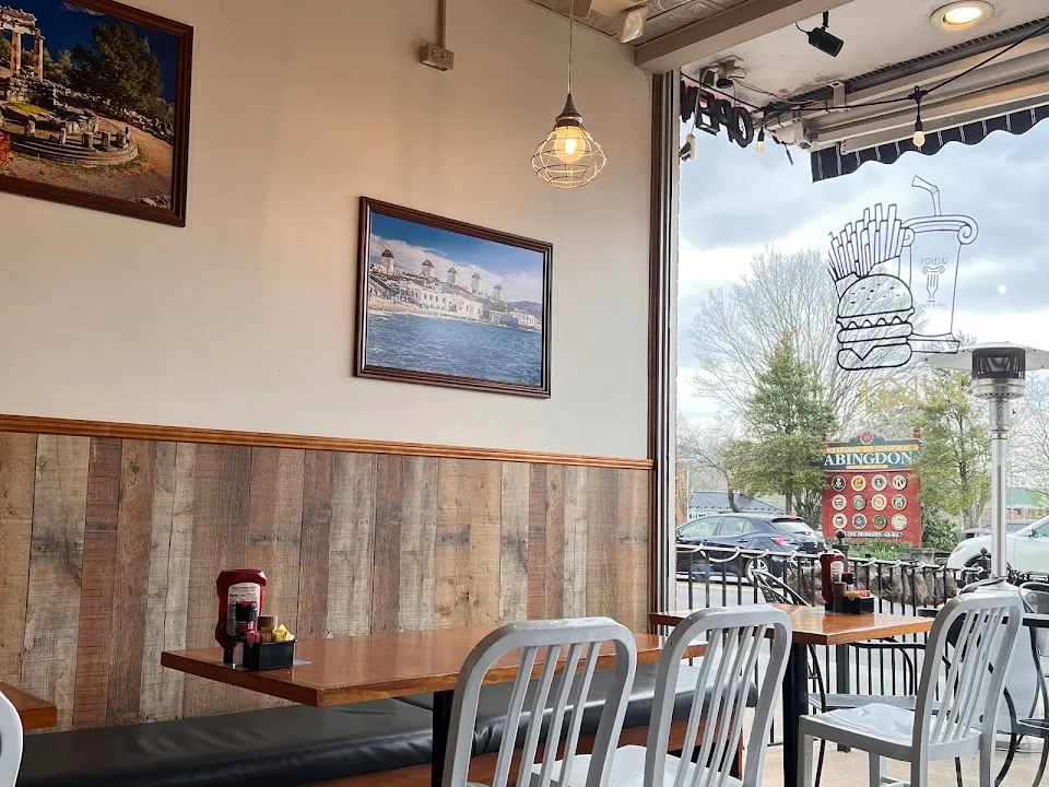 Greeko’s Grill & Cafe