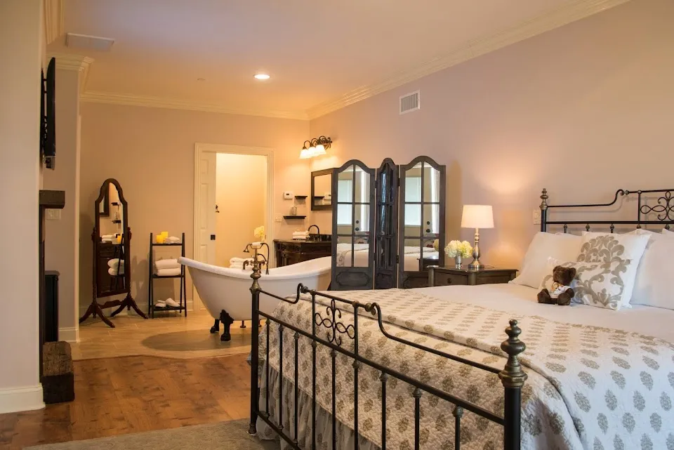 Caldwell House Bed and Breakfast