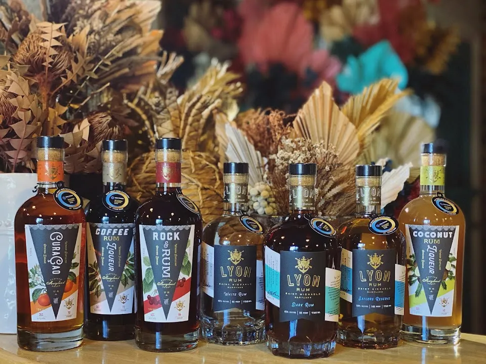 LYON RUM // Windon Distilling Company