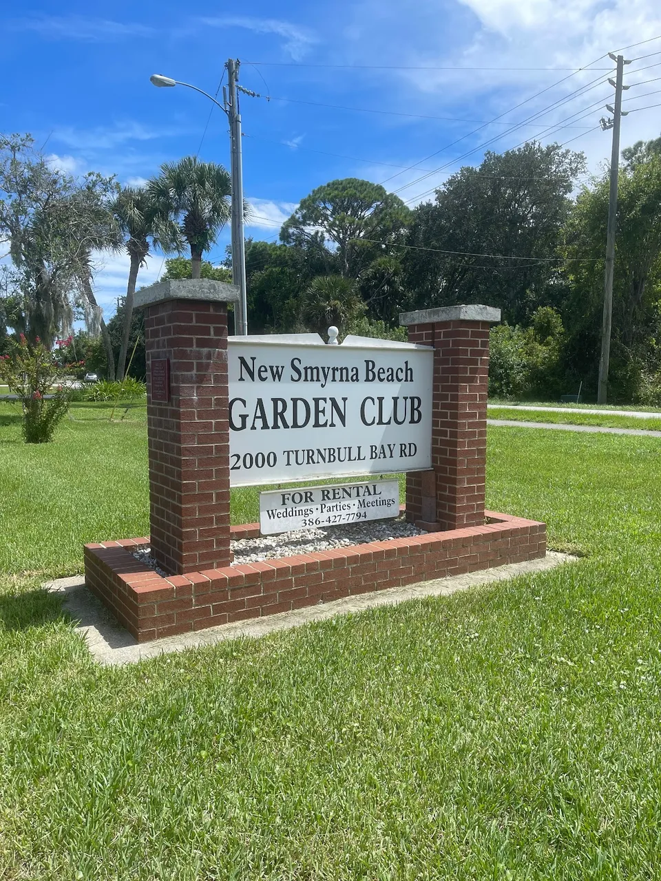 The New Smyrna Beach Garden Club