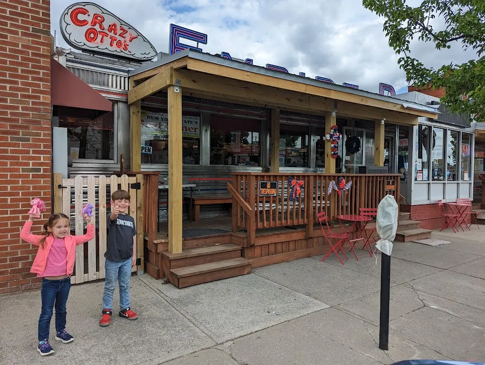Crazy Otto's Empire Diner